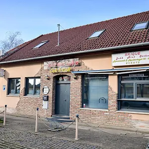 Brique Jobb Mint Othon Apartament
